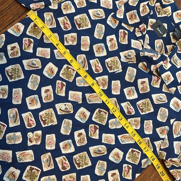 Liz Claiborne LizWear Travel Vacation Blue button down shirt Petite Small - Picture 5 of 8